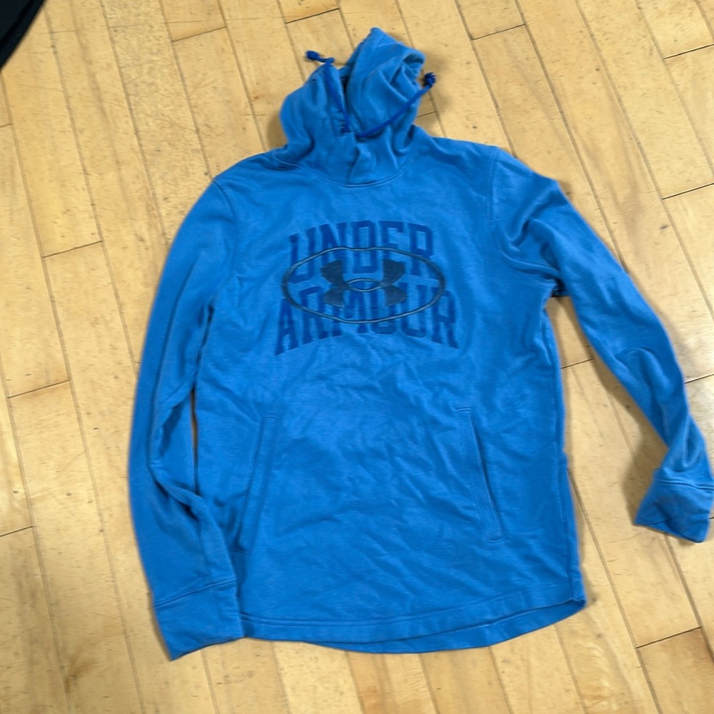 Women’s under armor sweatshirt hoodie
